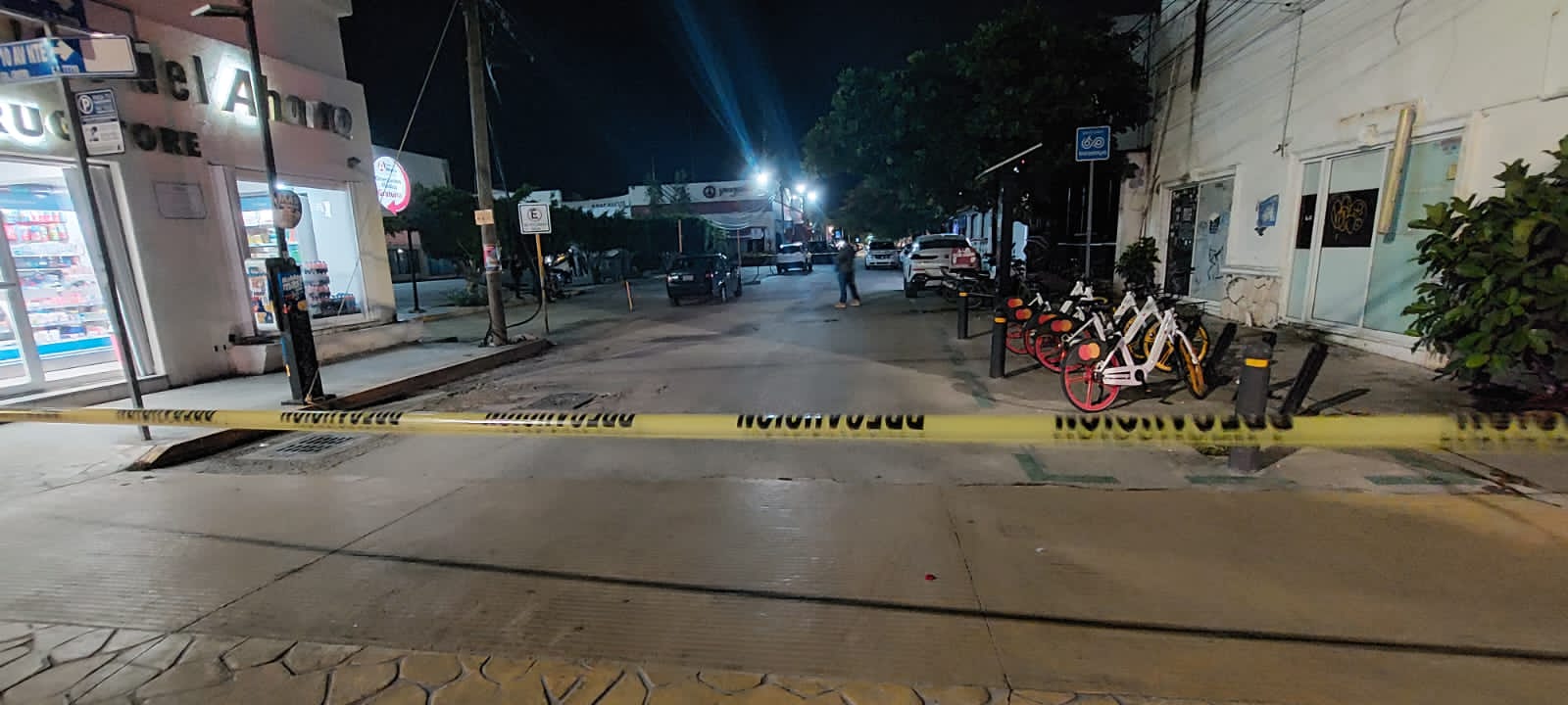Capturan a pareja que presuntamente intentó lanzar 'bombas molotov' contra un local en Playa del Carmen