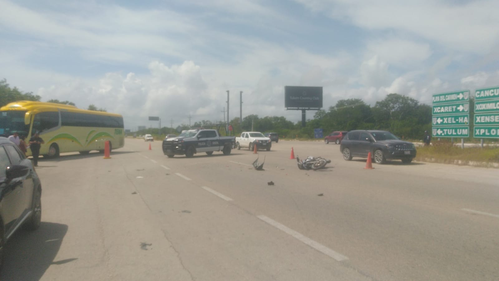 Motociclista arrollado en tramo Playa del Carmen-Tulum