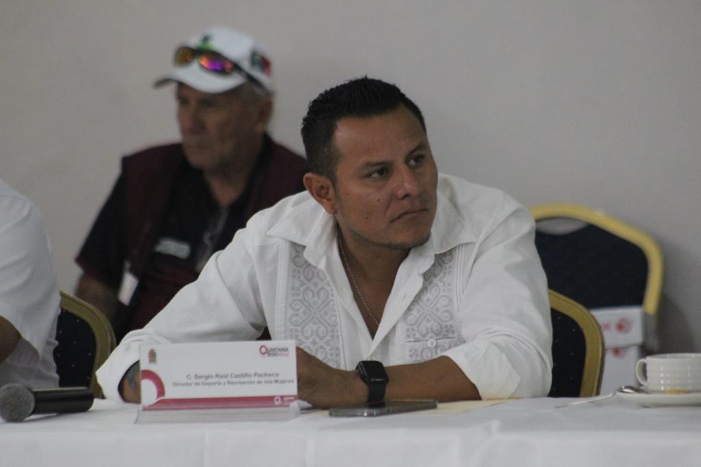 Con capacitación y trabajo en equipo se transformará el deporte en Quintana Roo