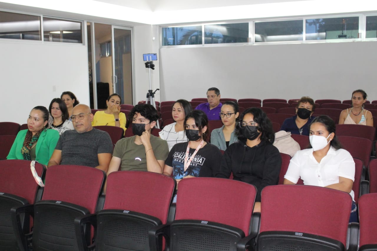 Presentan el libro “Flores en la herida, literatura carcelaria”