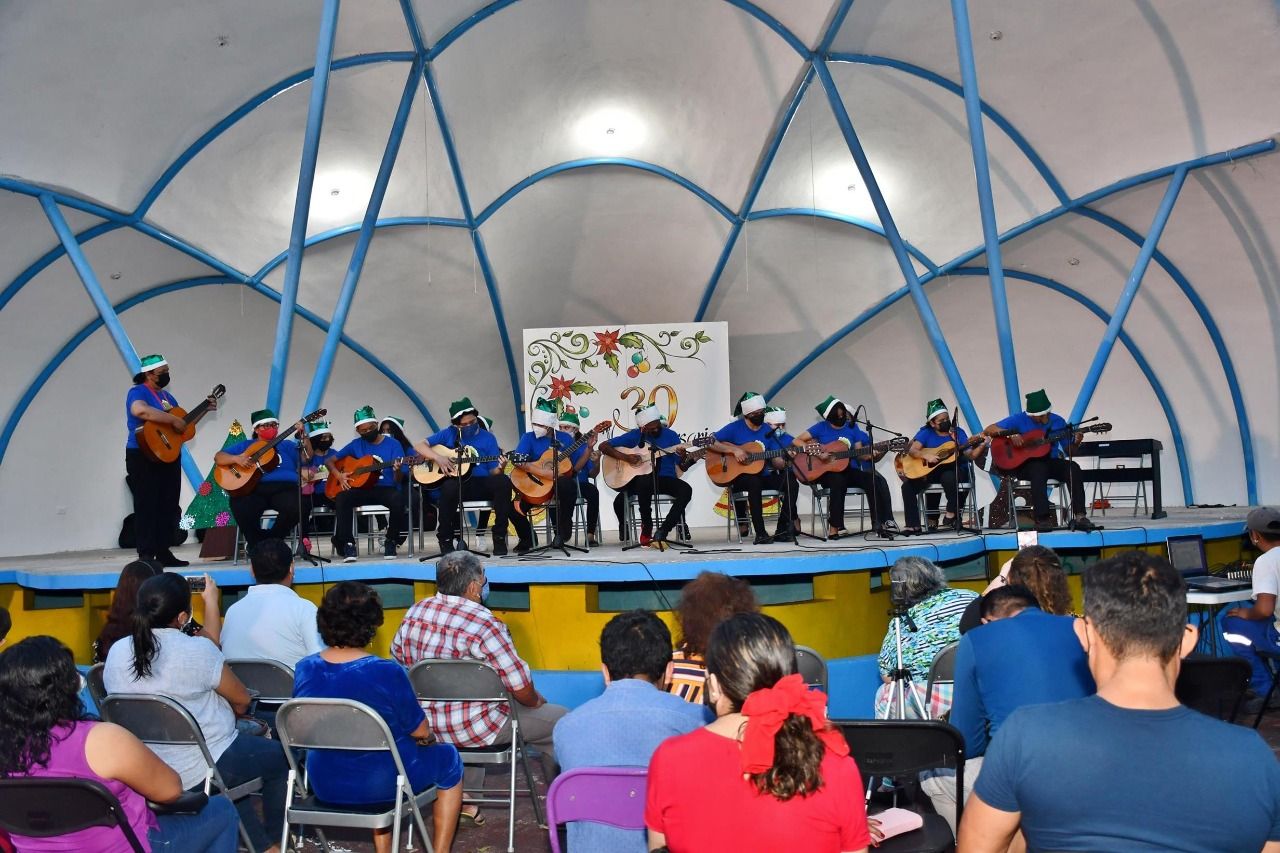 Fortalece FPMC el tejido social y la preservación de tradiciones navideñas