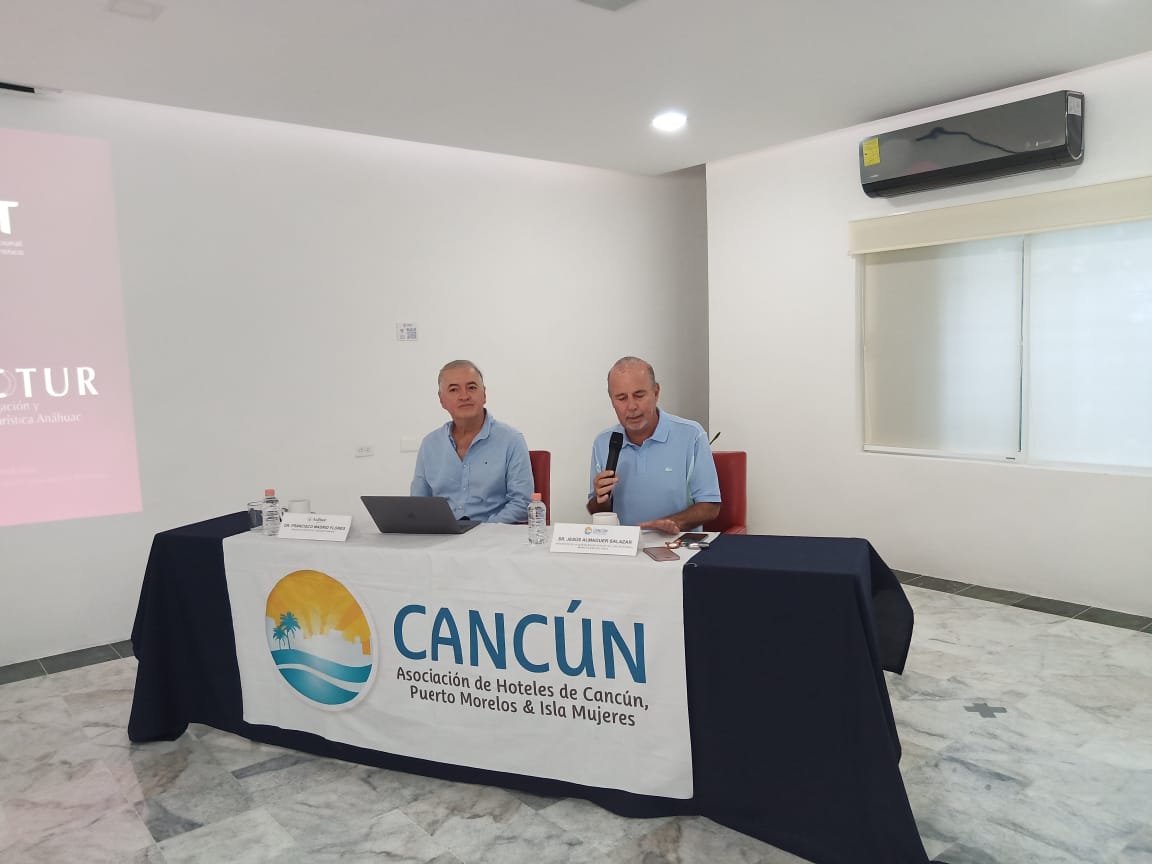 Asociación de Hoteles de Cancún no permitirá que autoridades se "acostumbren" a dejarles la promoción turística