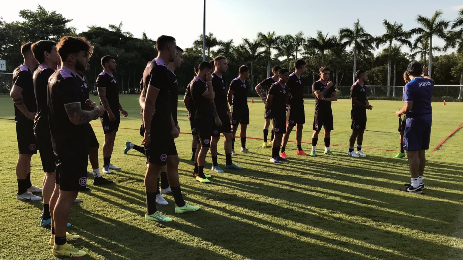 Efectúa Cruz Azul pretemporada en la Riviera Maya