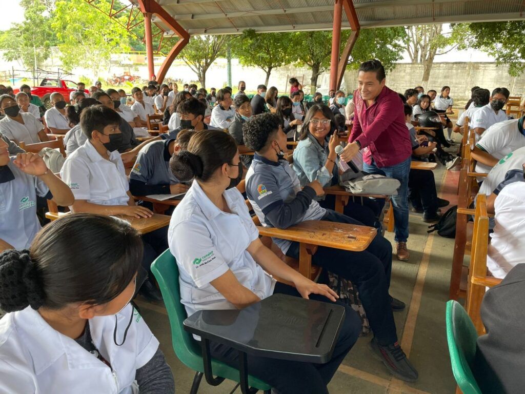 Impulsa IMJUVE OPB "foro juvenil"