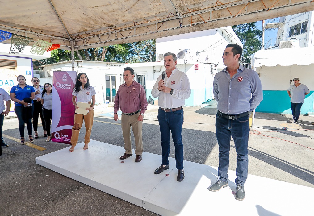 Realiza CAPA primera feria de emprendimiento laboral