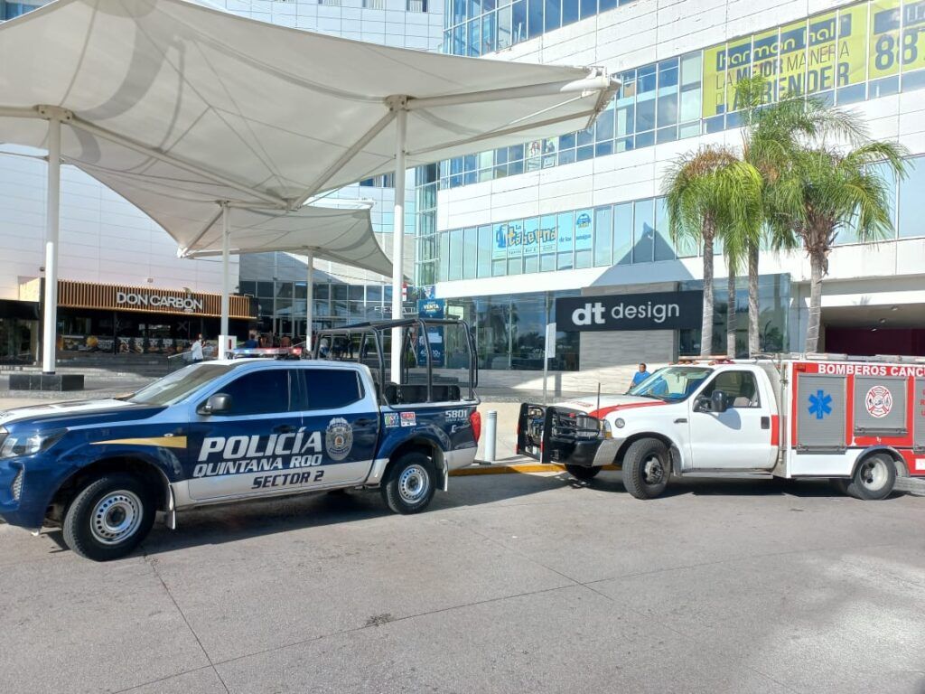 Explosión en Plaza Las Américas de Cancún deja dos lesionados