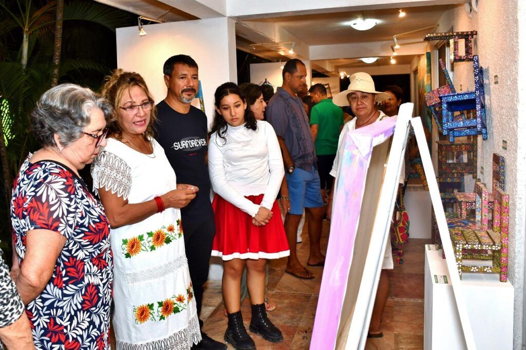 La FPMC inauguró la exposición “Virtud de Cozumel”