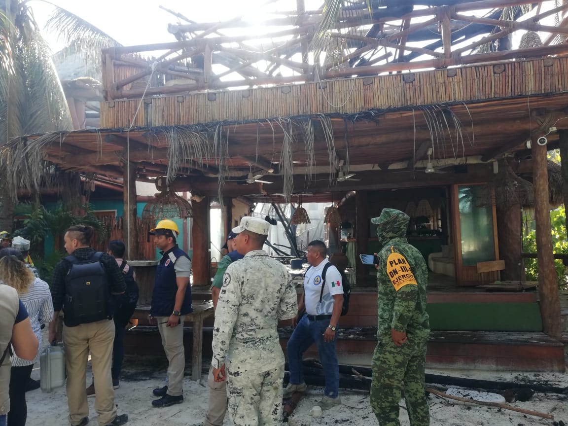 Ocupación turística en Holbox, sin afectaciones después de incendio en hoteles