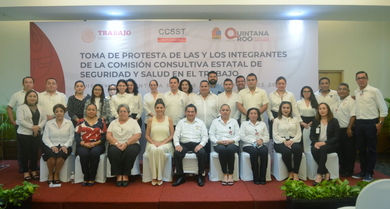 Toman protesta nuevos integrantes de la CCESST