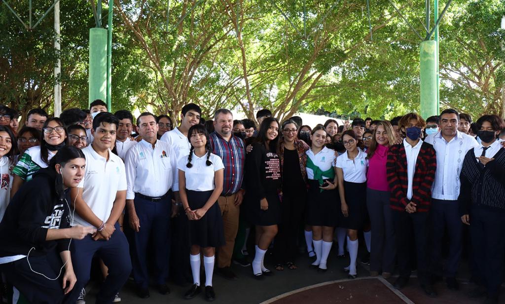 Alrededor de 55 mil 633 estudiantes de nivel medio superior retornan a las aulas: SEQ