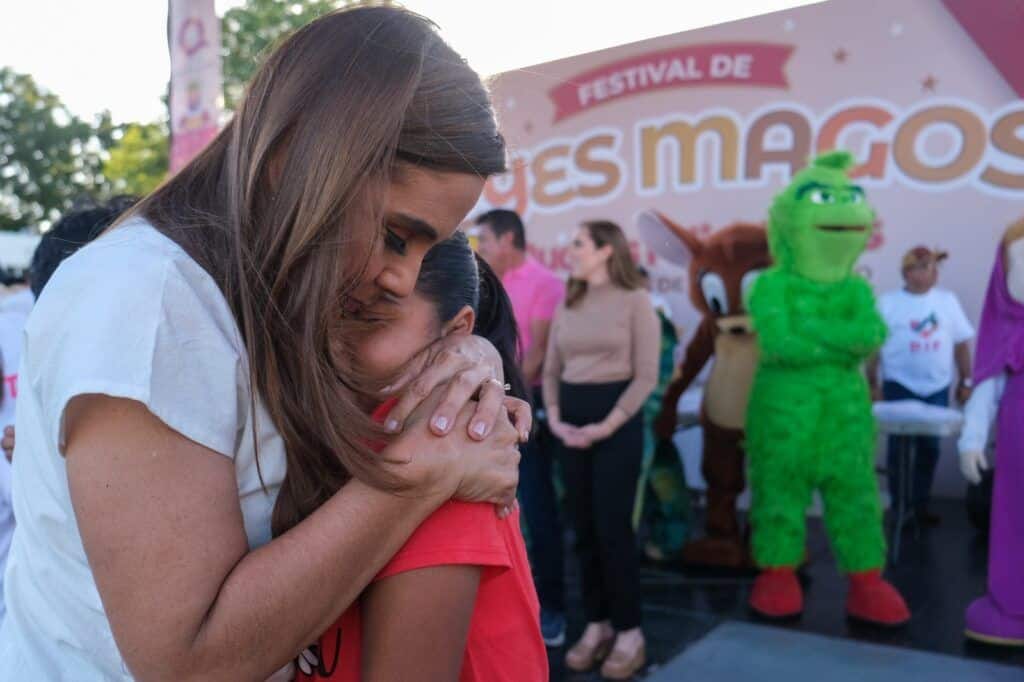 Celebra Mara Lezama Día de Reyes con miles de niñas y niños de Chetumal