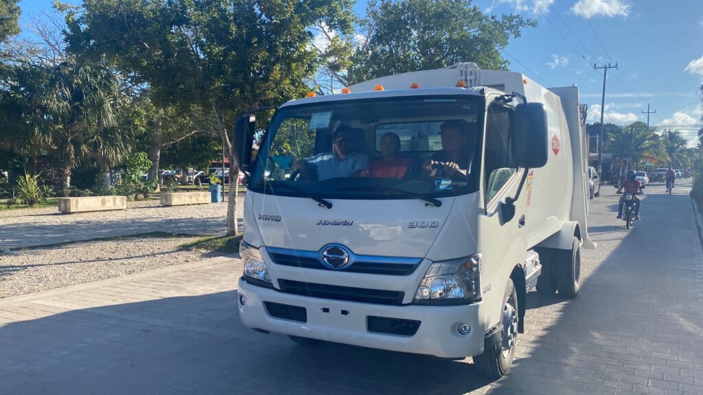 Derecho de saneamiento ambiental beneficia a locales, empresarios y turistas bacalarenses