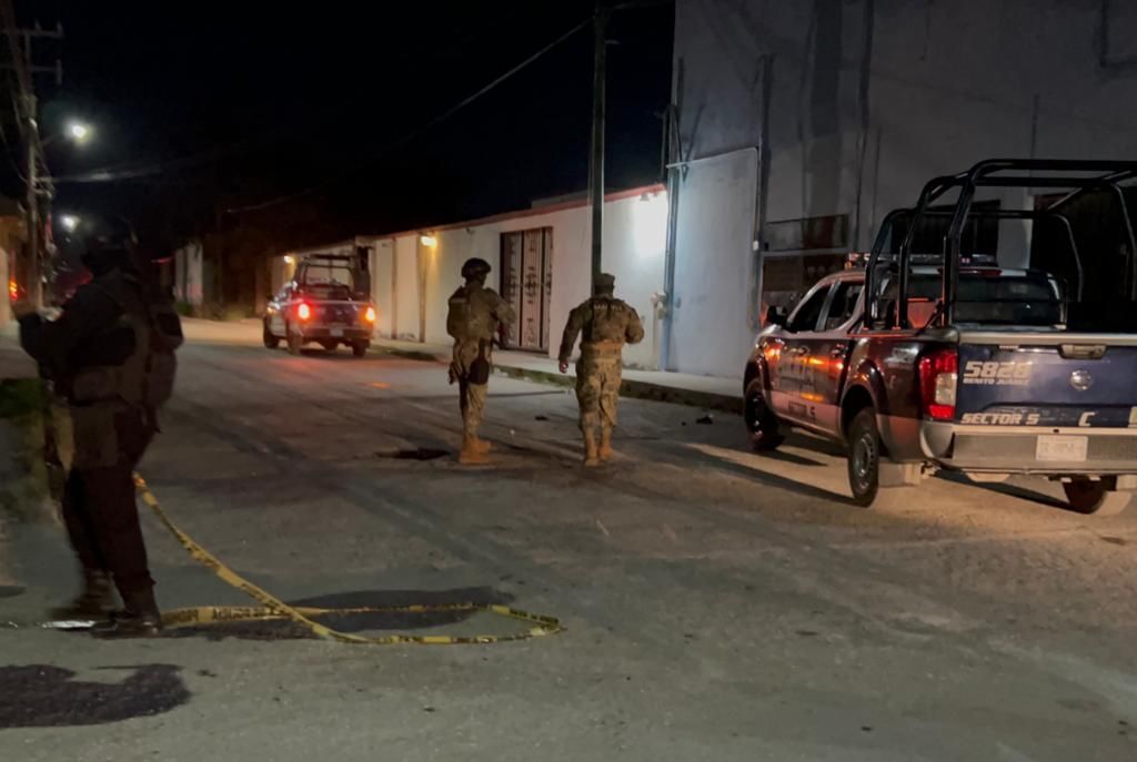 Muere joven al caer de motocicleta, tras persecución policiaca en Bonfil