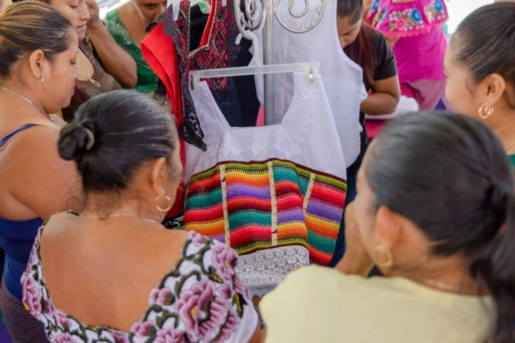 Ayuntamiento de Tulum promueve empoderamiento de mujeres de la zona maya