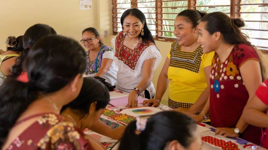 Ayuntamiento de Tulum promueve empoderamiento de mujeres de la zona maya