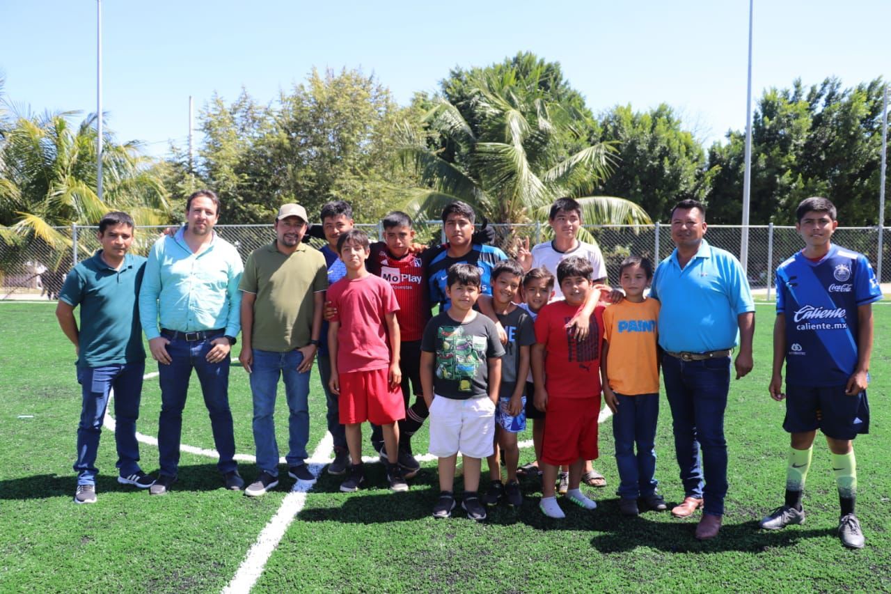 Gobierno de Chepe Contreras responde a la comunidad de Río Verde con espacios deportivos dignos