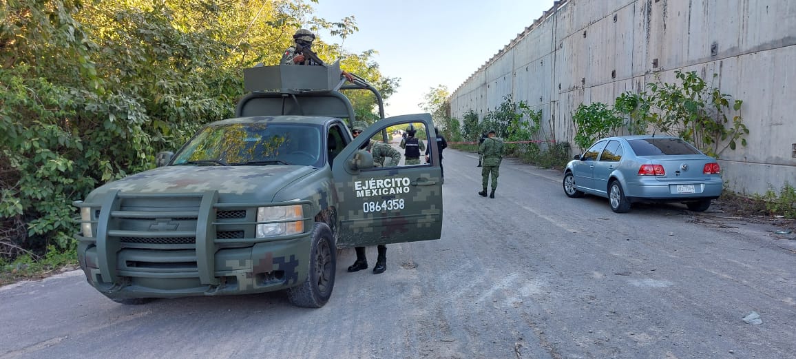 Hallan el cuerpo de una mujer asesinada a la afueras de Playa del Carmen