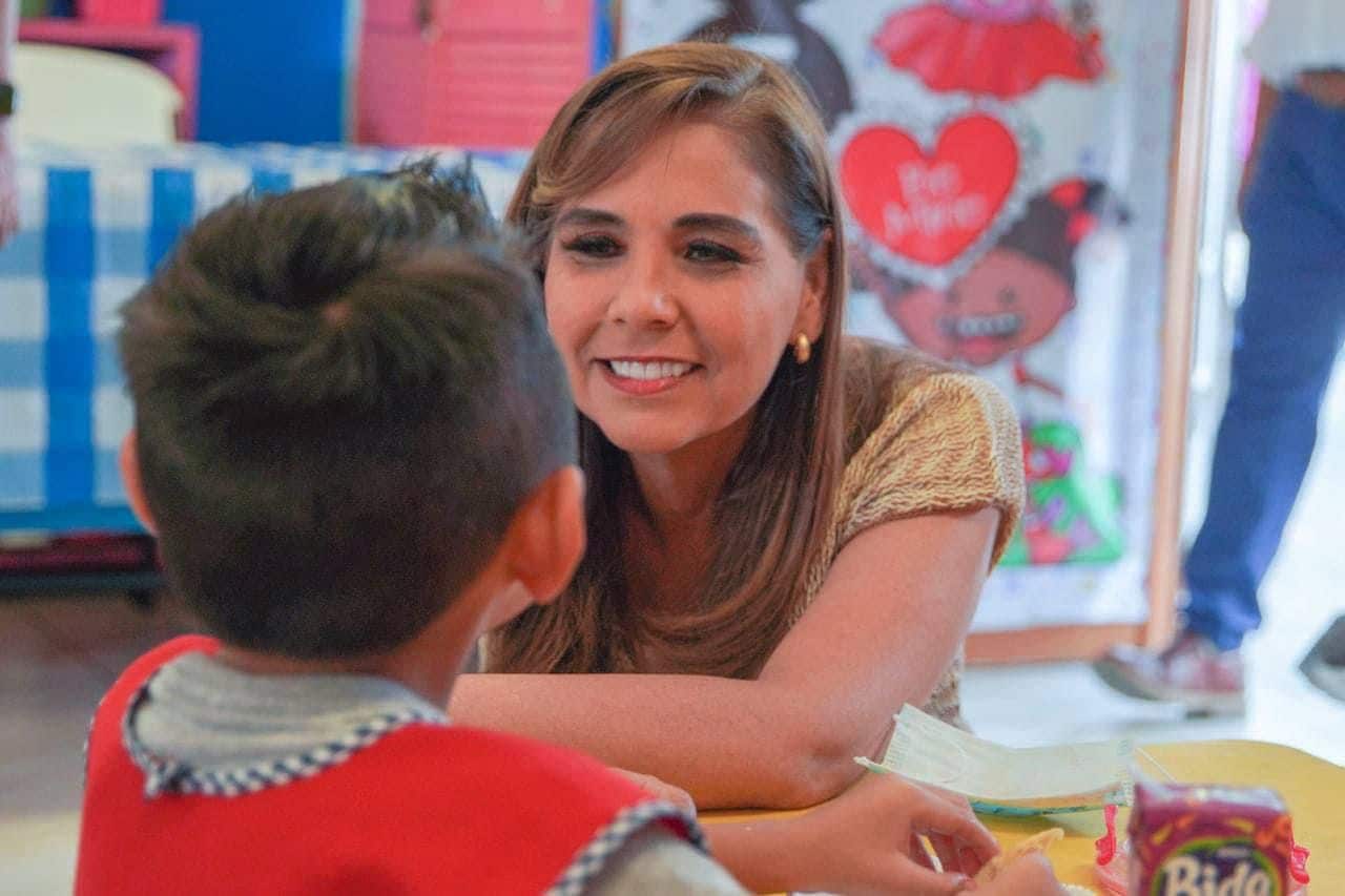 Entrega gobernadora salón de usos múltiples en Jardín de Niños “Pedro de Gante”