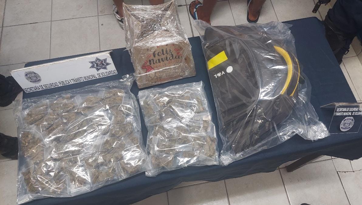 https://lareplicadequintanaroo.com/policiaca/ponen-a-disposicion-ante-el-ministerio-publico-a-presunto-narcomenudista-detenido-en-tulum/