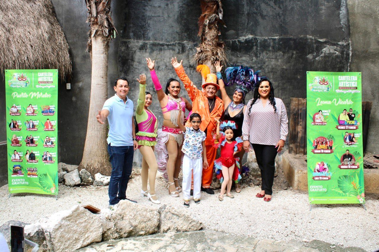 Presentan la cartelera artística del Carnaval 2023 de Puerto Morelos