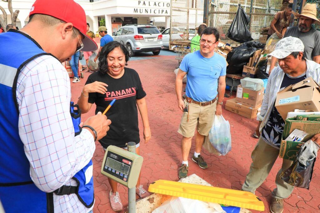 Solidaridad cuida el medio ambiente con “Reciclatón”