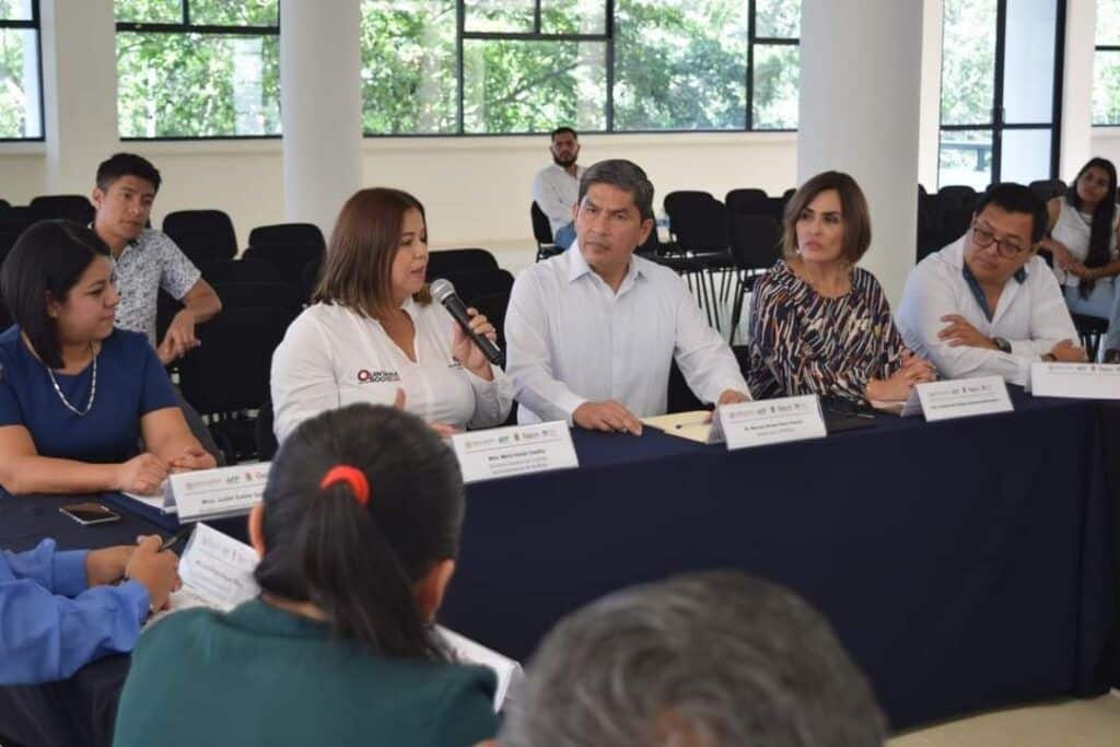 Continúan sensibilizando a la población sobre los derechos humanos de las mujeres y niñas.

