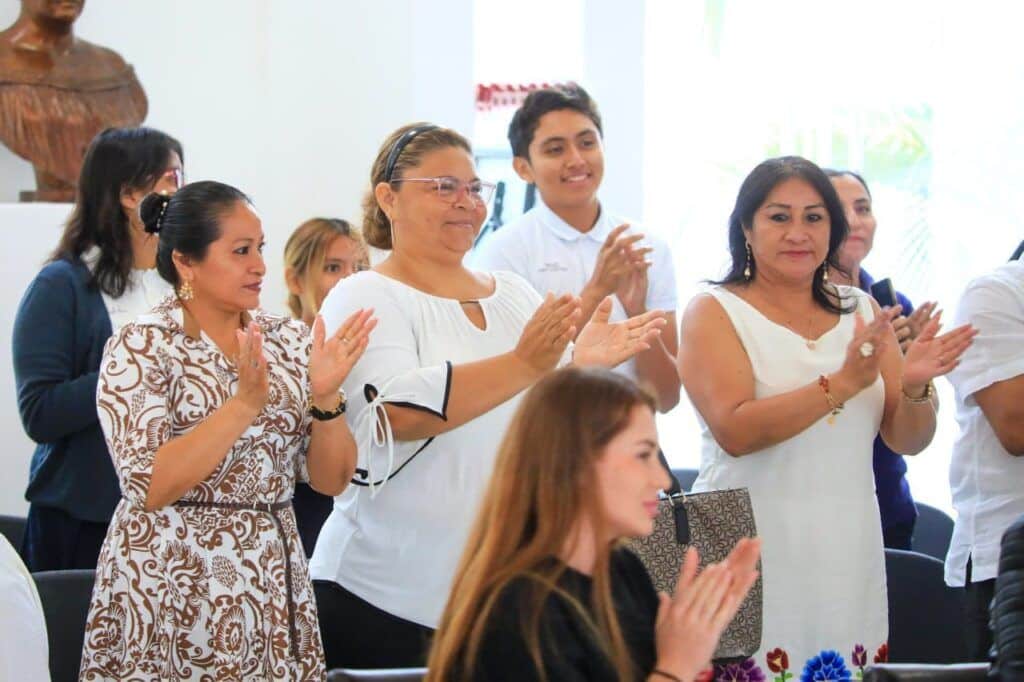 Estudiantes de bachillerato en Puerto Aventuras tendrán plantel digno