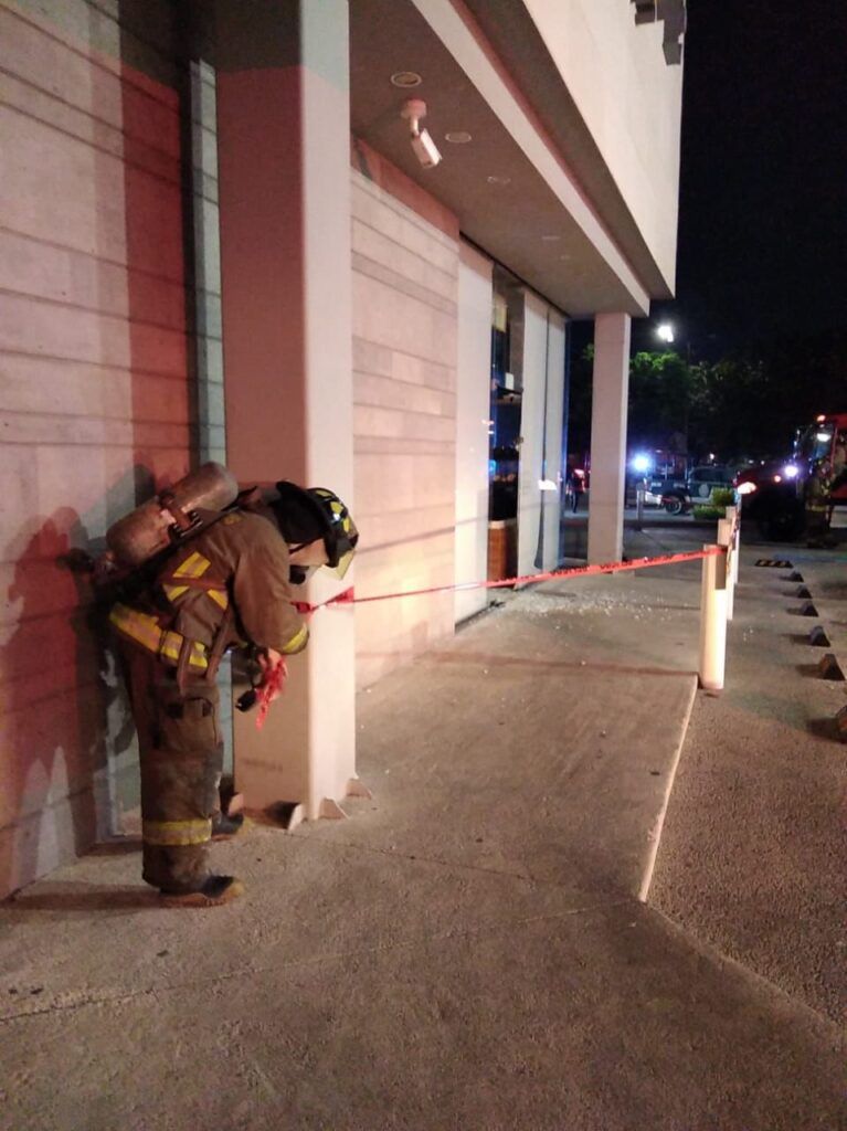 Explosión en panadería Bonpane deja daños materiales