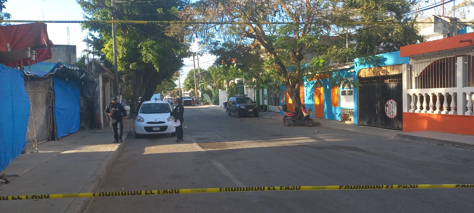 Hieren de bala a transeúnte en Tulum
