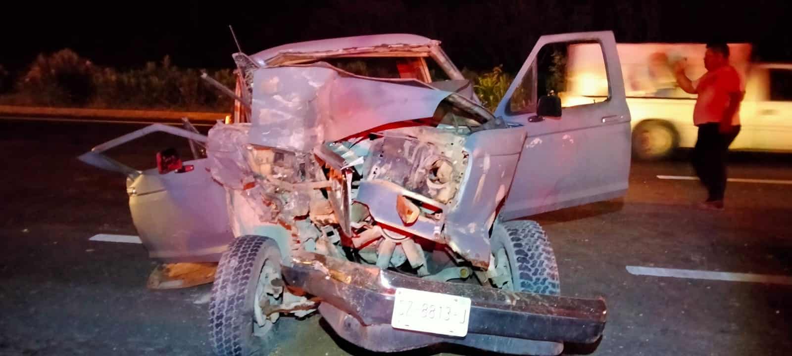 Deja dos lesionados aparatosa carambola en carretera Tulum-Playa del Carmen