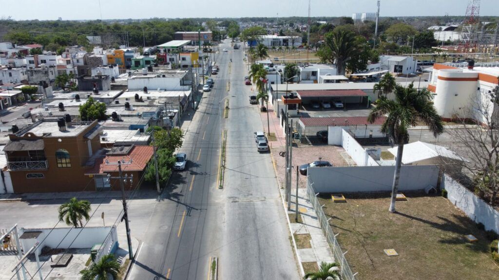 Mejoran vialidades en Chetumal