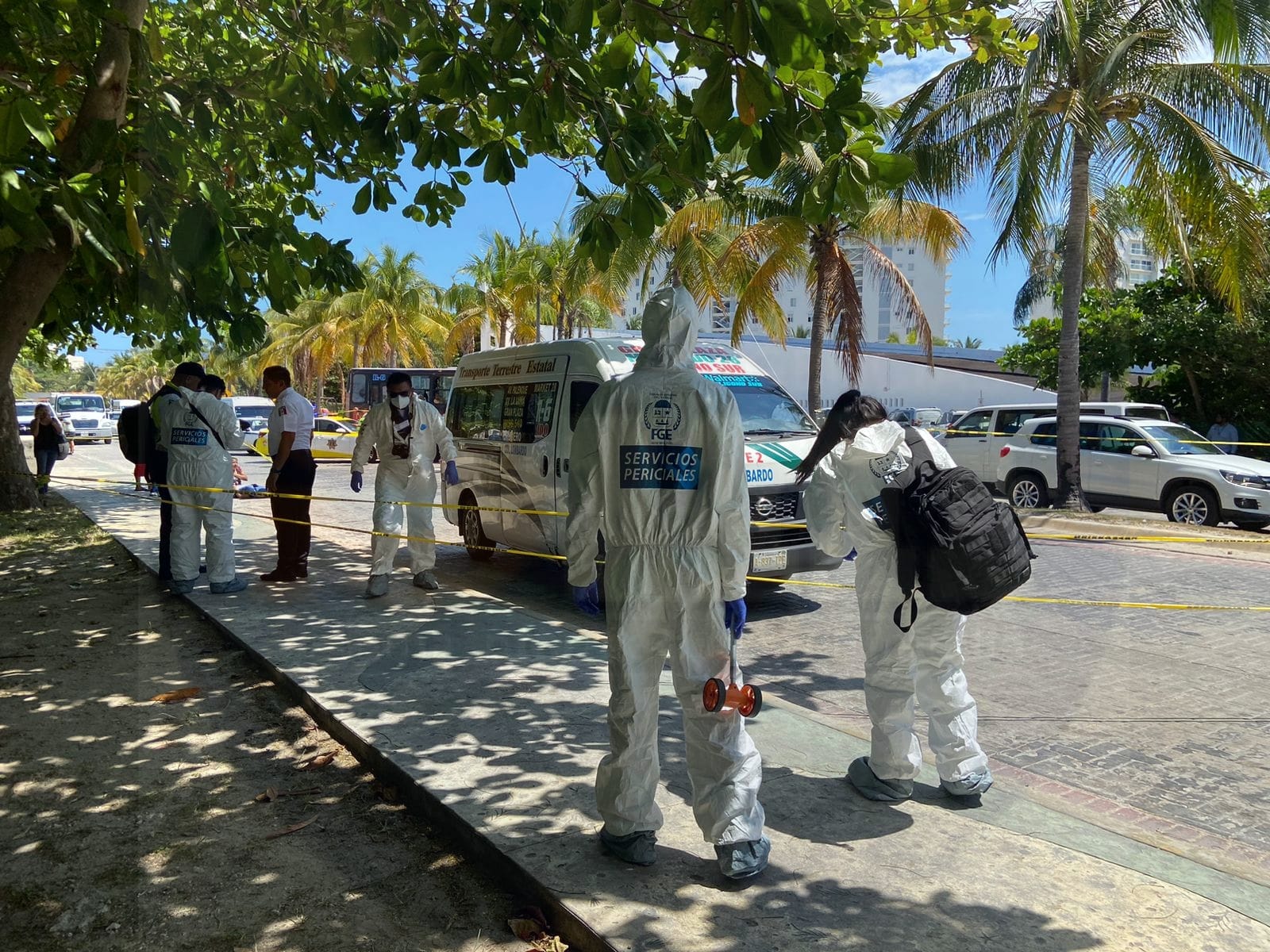 Muere mujer tras ser arrollada por una combi de transporte público, en Puerto Juárez