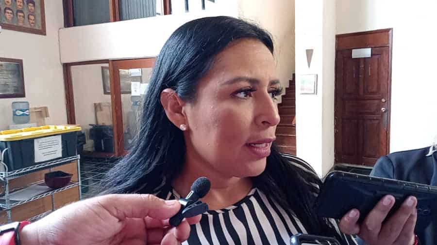 Descarta Blanca Merari afectación por desembarque de piedra porfirita en Puerto Morelos