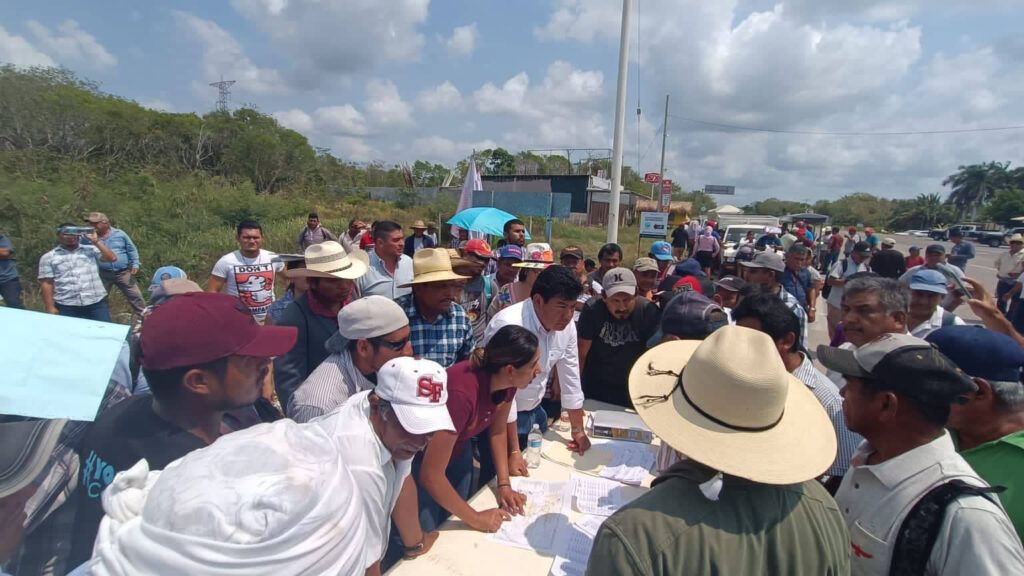 Gobierno del Estado logra acuerdo con habitantes de comunidades