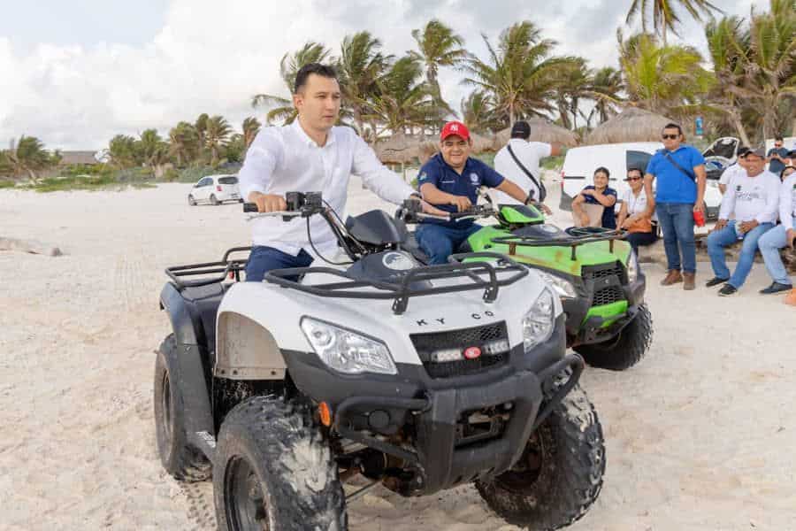 Inicia limpieza de playas en Tulum