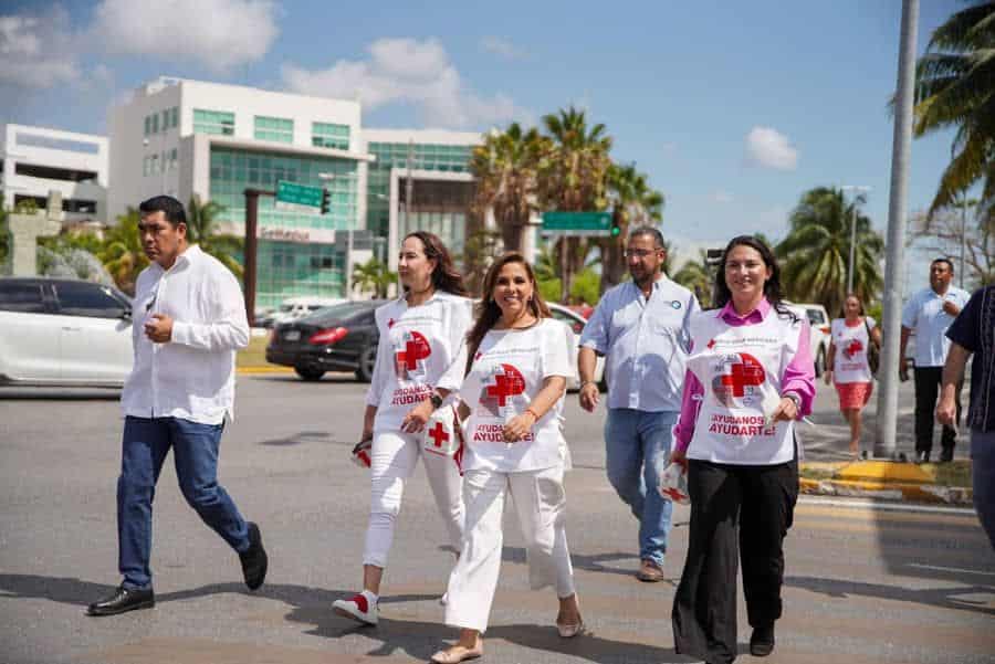 Mara Lezama encabezó la Colecta Nacional de la Cruz Roja en Quintana Roo