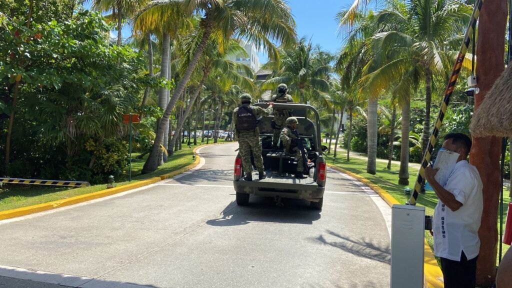 Hay 4 detenidos y 9 órdenes de aprehensión por asesinato múltiple en la Zona Hotelera de Cancún, asegura fiscal