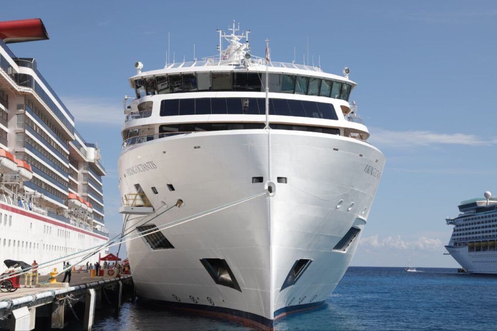 Quintana Roo recibe por primera vez al crucero Viking Octantis