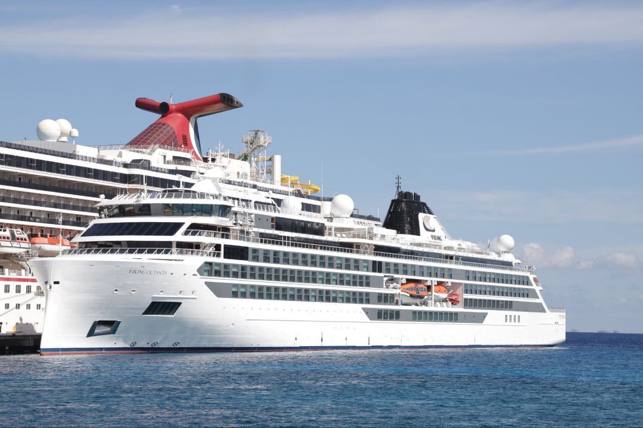 Quintana Roo recibe por primera vez al crucero Viking Octantis