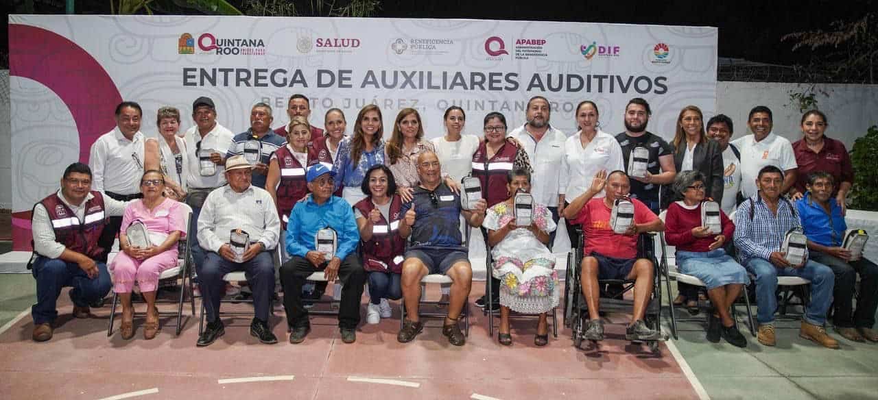 Entrega gobernadora auxiliares auditivos a 209 personas