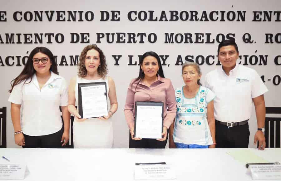 Firma Blanca Merari convenio de colaboración con la fundación "Mamita y Lety, AC"