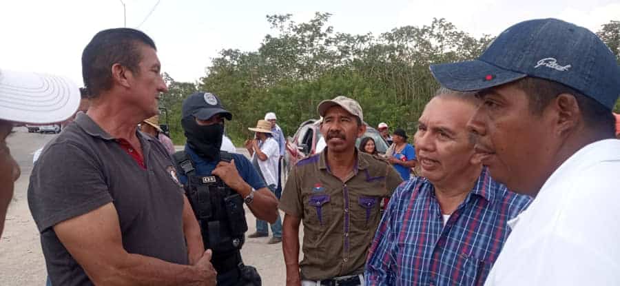 “Chepe” Contreras escucha las necesidades de la zona rural