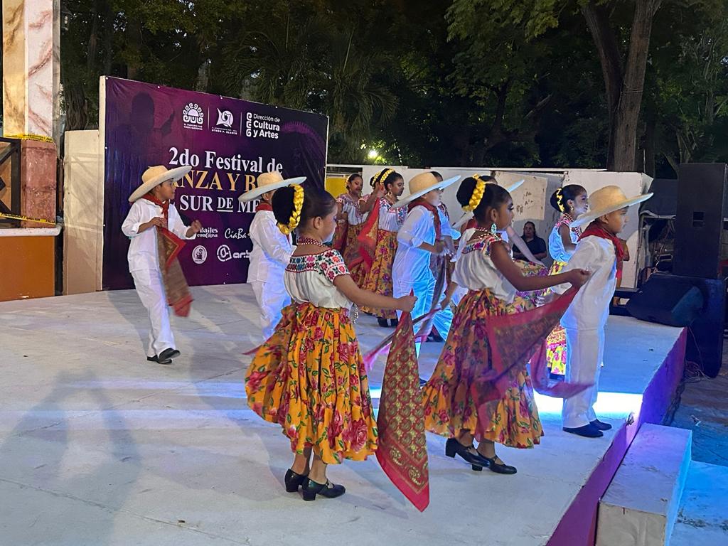 Gran respuesta de la ciudadanía al segundo festival de danza y baile del sur de México