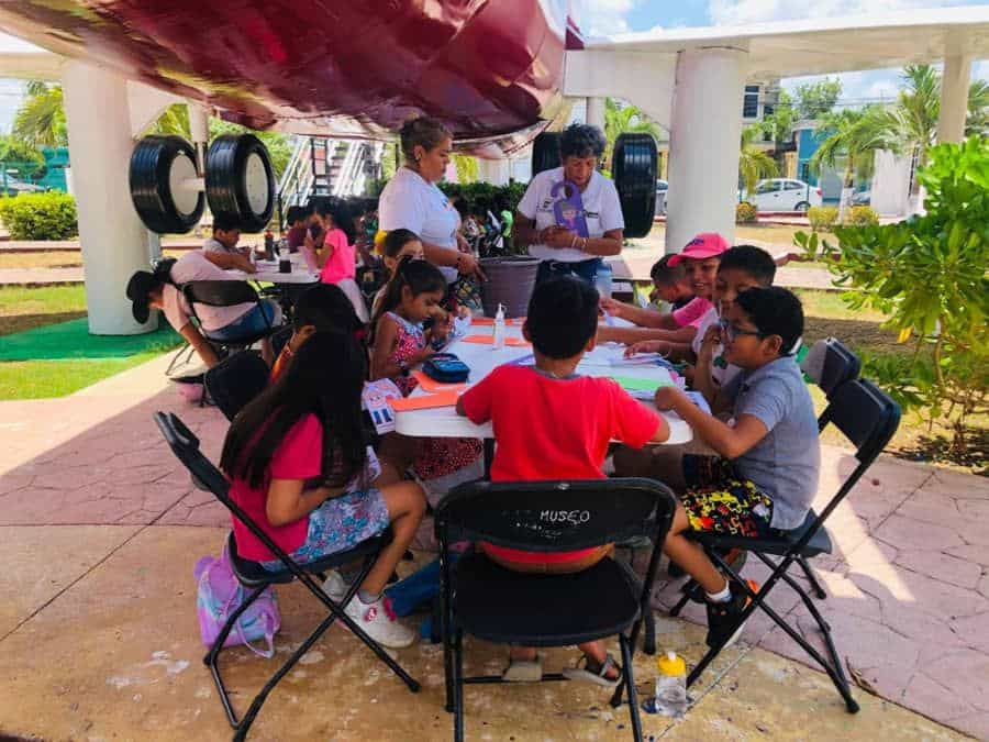 La Fundación de Parques y Museos de Cozumel imparte talleres educativos y divertidos para la niñez cozumeleña