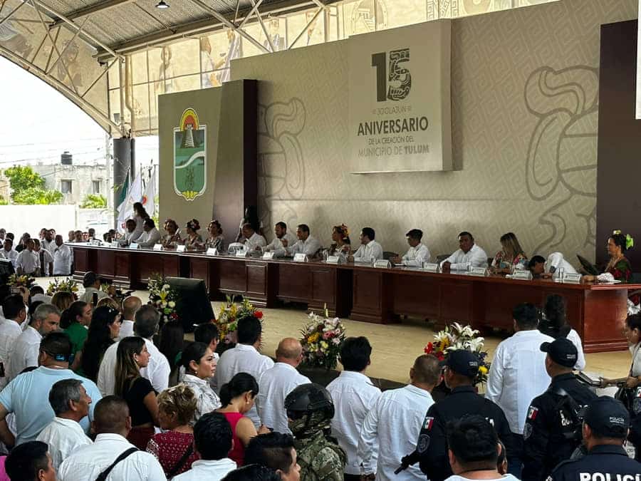 Con mensaje de unidad, marcan el 15 aniversario de Tulum como municipio