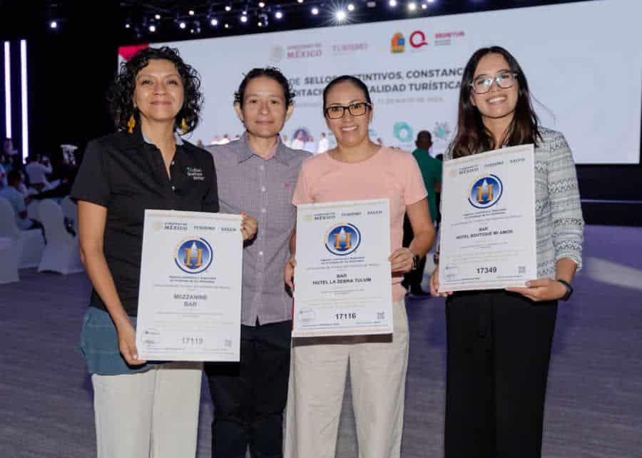 Reconocen calidad turística de empresas del Caribe Mexicano