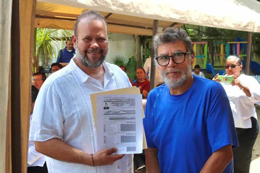 Entregan certificados de discapacidad a habitantes de Puerto Morelos