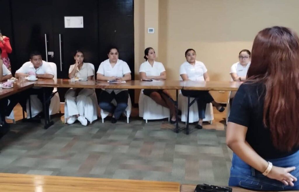 Promueve Instituto de La Mujer de Puerto Morelos una sociedad igualitaria