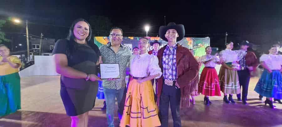 Impulsa la Dirección General de Cultura y las Artes de Puerto Morelos al talento leonense