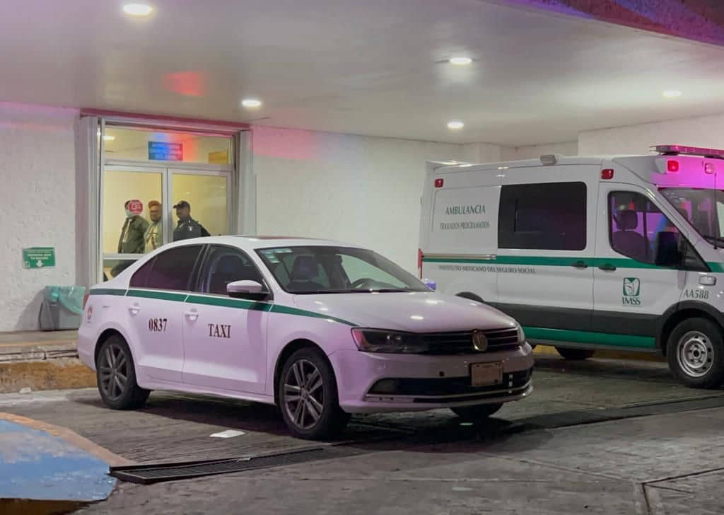 Balean a un taxista afuera del hotel Royalton de Cancún